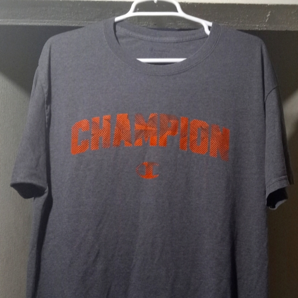Champion short sleeve t-shirt